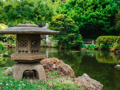 万博公園のシンボル・太陽の塔を楽しもう