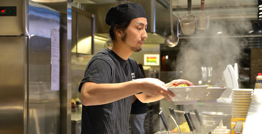 ラーメン屋の開業資金：コスト節約と成功への第一歩を踏み出すための計画